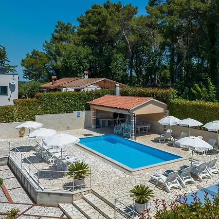 App Marina 3 Apartment *