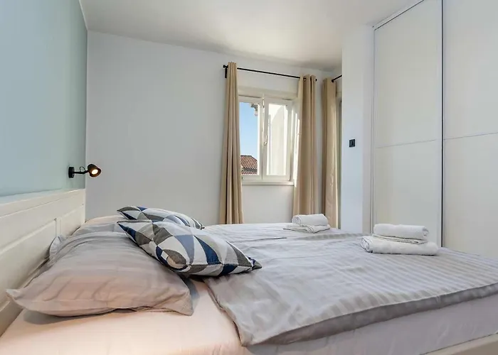 App Marina 3 Apartman *